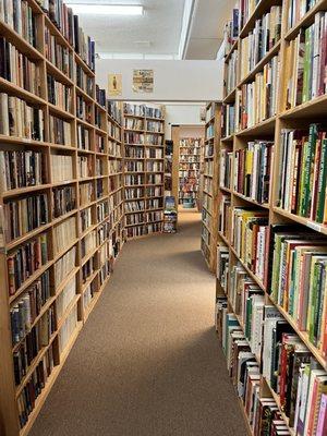 Lucky Dog Books - East Dallas