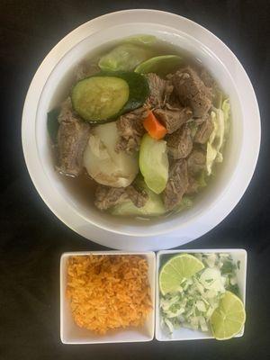 Caldo de res