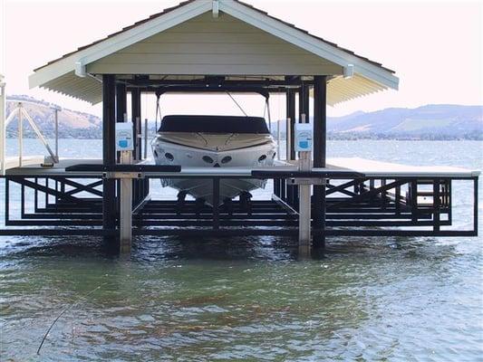 Custom Boat Lift