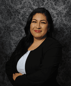 Farmers Insurance - Claudia Aguilar