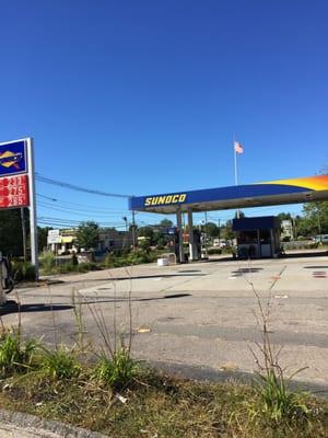 Milford Sunoco -- Milford South Plaza : 146 South Main Street / Route 140, Milford            Station