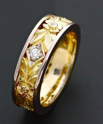 Hand Carved and Chased 18kyg Diamond Ring