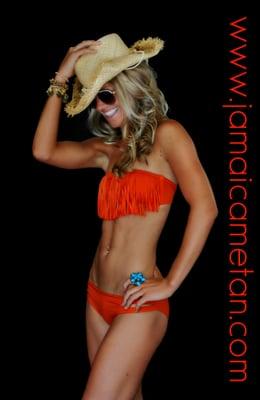 JMT model Elsa Paige sprayed with Jamaica Me Tan airbrush tanning solution by Airbrush Tanning by Mandy.