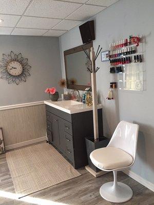 Nail spa