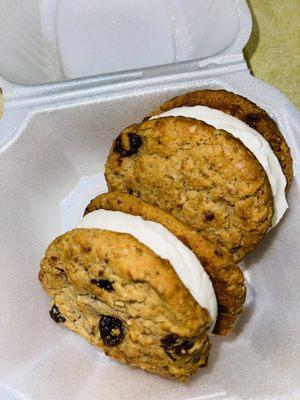 Oatmeal Cream Cookies