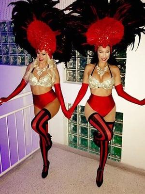 Dancers at Pearl Lounge