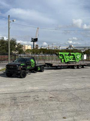 Chevy 5500 with a CMC 92 HD Spider Lift