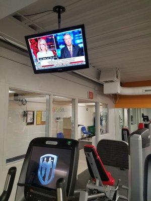 Oh good they're showing Fox news (quits gym)