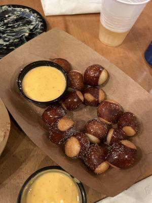 pretzel bites