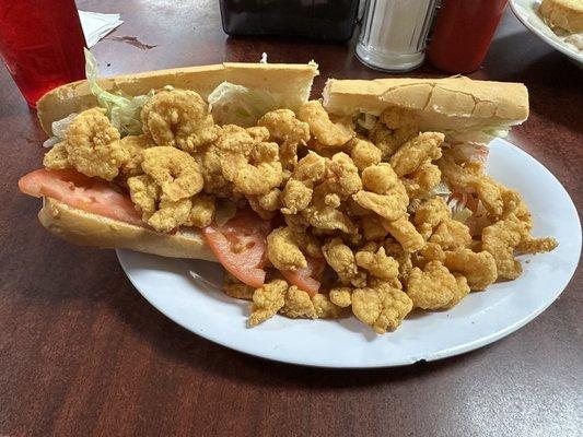 Shrimp poboy