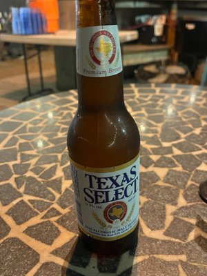 Texas Select nonalcoholic beer. They also had CBD Ranch Water, Red Bull, and a few other NA options. Yay!