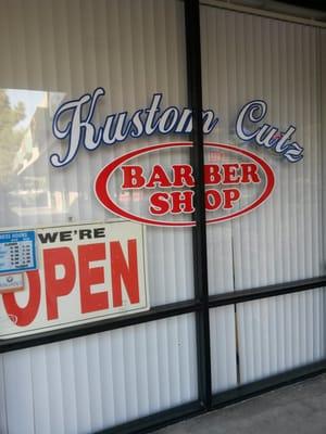 Kustom Cuts Barber Shop