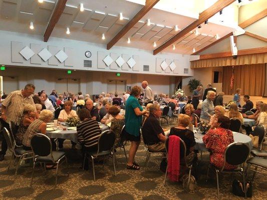 Auditorium holds a lot of people. You can have parties and memorials here. The Sunshine committee does a great job.