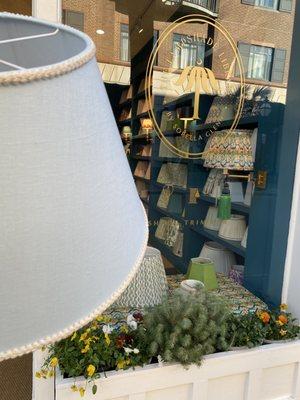 Trim your own lampshade!