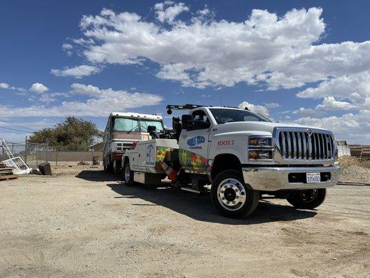 Motorhome towing