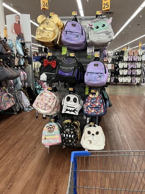 Cute knockoff lounge fly bags