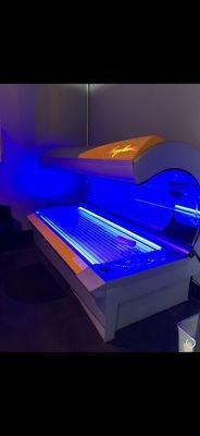 Gold Level Tanning Bed