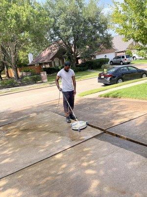 Eric surface cleaning