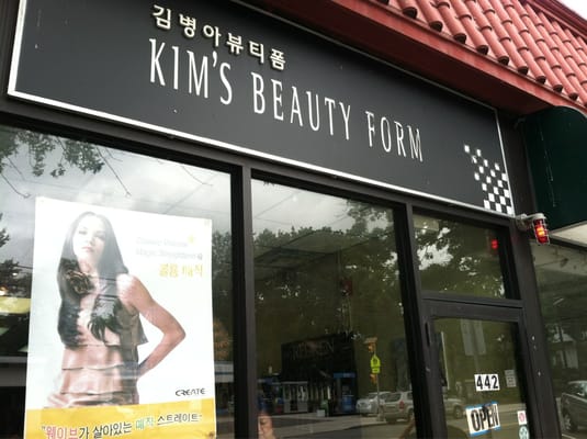 Kim's Beauty Form