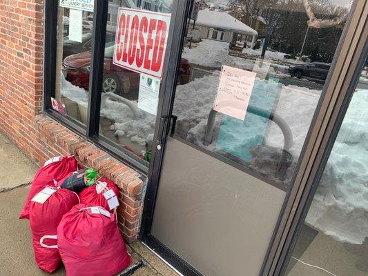 Spring St Laundry and Dry Cleaning