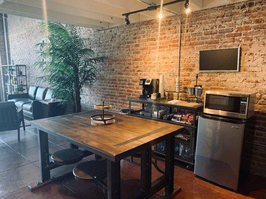 Kitchenette area with sitting space