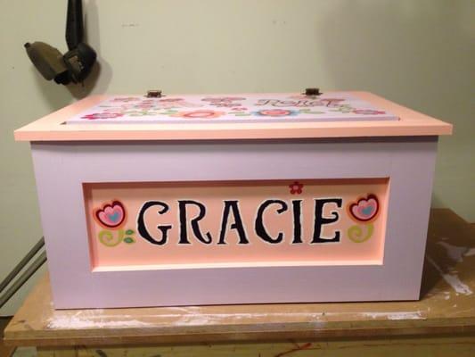 Personalized toy chest