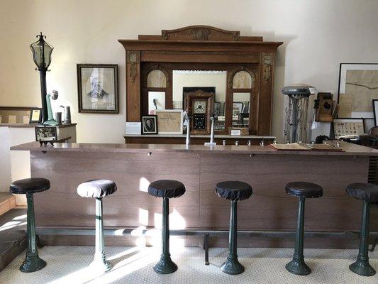 The original soda fountain equipment