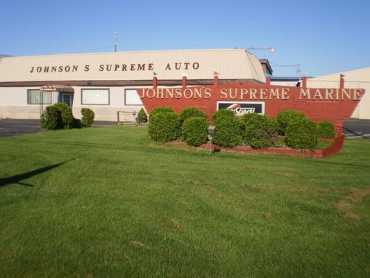 Johnson's Supreme Auto