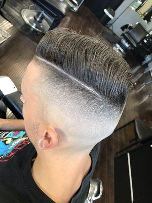 Barber: Anibal. Book your appointment today!