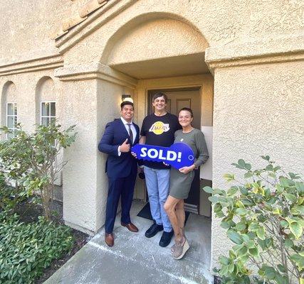 Happy clients after securing a great deal in Lake Forest!