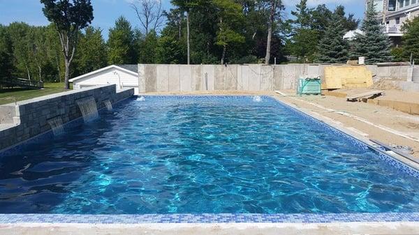 Gunite pool build