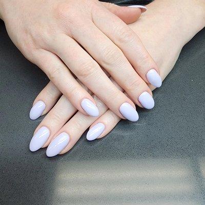 Hard gel overlay on natural nails