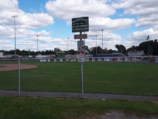 Nice, well-groomed ball field.