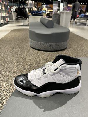 Air Jordan Retro 11 1/3/2024