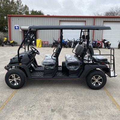 2020 6 Seat Cazador Golf Cart