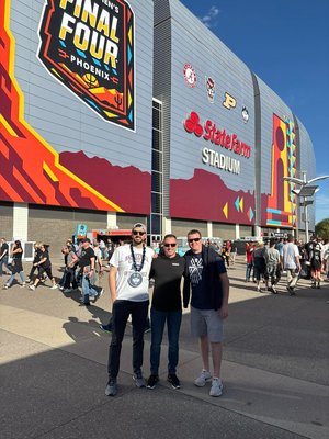 Anthony had a great time cheering on the final four at our State Farm stadium. Go huskies!