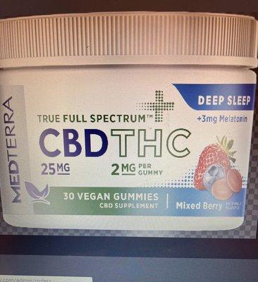 Medterra Full Spectrum CBD gummies