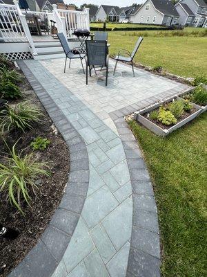 BLUESTONE BLEND PAVER PATIO IN DAGSBORO DELAWARE. 302.470.2398