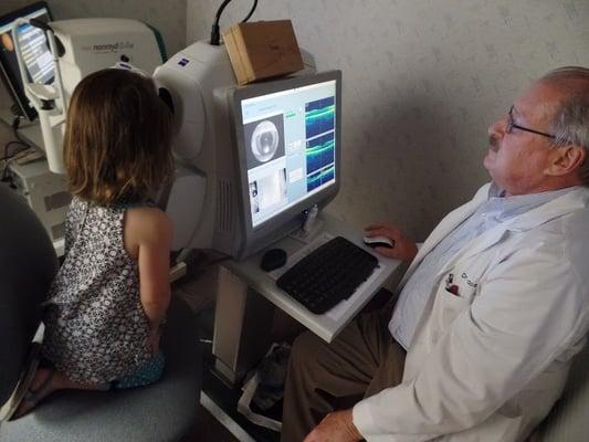 Pediatric eye examinations in Harrisburg, PA