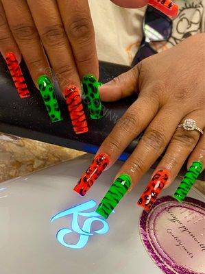 Long design nails