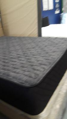 Great mattress i just got Dropbox was a great choicr price,customer service all wonderg