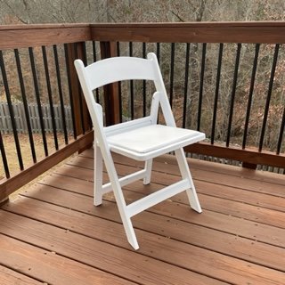 White Resin Folding Chair (Padded Wedding Chair)