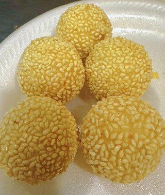 Sesame balls