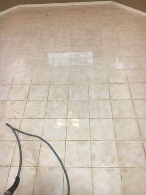 Tile & grout cleaning