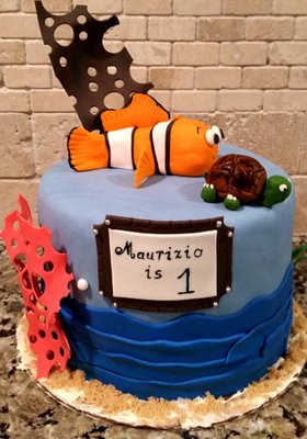 Custom Cake With Fish And Turtle