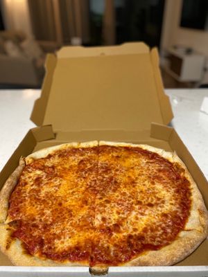 S & S Calabro Pizzeria