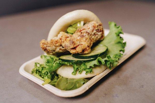 Karaage Fried Chicken Bun