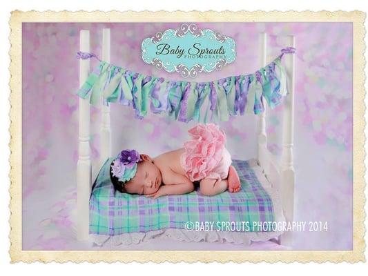 Adorable newborn bed prop