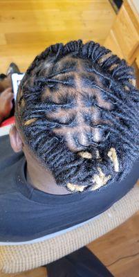 Loc Retwist & Detailed Style: Side Part Barrell Crown