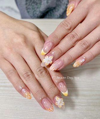 Hard gel builder with 3D gel flowers & designs.  #nailart #3ddesigns #japanesmani #japanesenails #p7beautedayspa